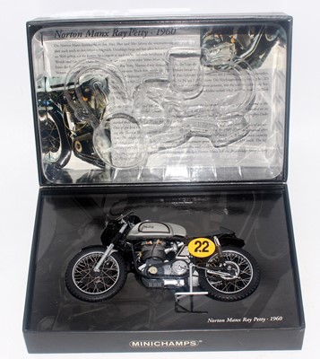 Lot 2549 - A Minichamps model No. 122132400 Classic Bike...