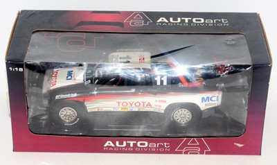 Lot 2555 - An Auto Art model No. 80010 1/18 scale model...