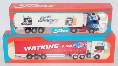 Lot 2621 - A Tekno 1/50 scale road transport diecast...