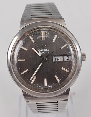 Lot 2544 - A gent's 1970s Omega stainless steel quartz...