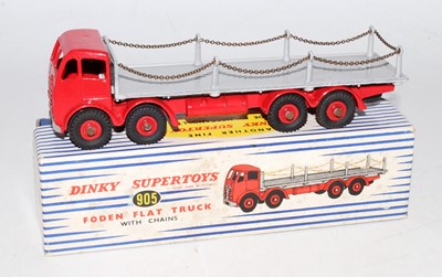 Lot 1985 - A Dinky Toys No. 905 Foden flat truck...