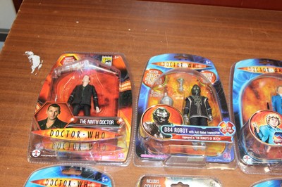Lot 3189 - 20 various carded/blister packed character...