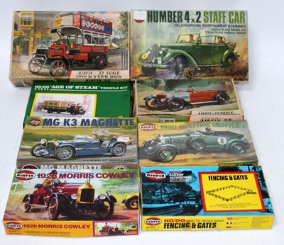 Lot 1536 - Eight various boxed Airfix and Merit mixed...