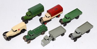 Lot 2016 - Seven various loose Dinky Toy diecast...