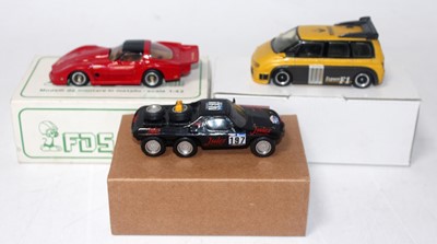 Lot 1552 - A JPS and FDS 1/43 white metal resin kit built...