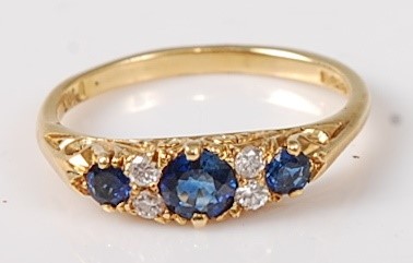 Lot 2739 - An Edwardian style 18ct gold, sapphire and...