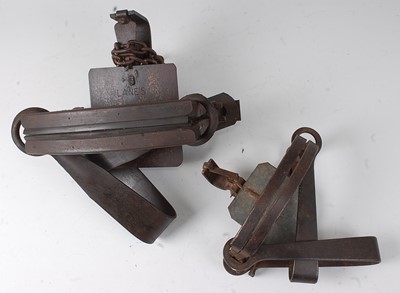 Lot 324 - * An early 20th century Lane's Dog Trap,...