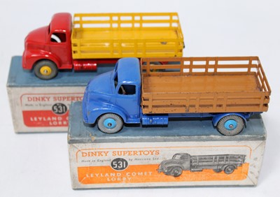 Lot 2060 - A Dinky Toys No. 531 Leyland Comet lorry boxed...