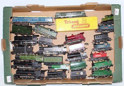 Lot 951 - Tray containing locomotives for spares or...