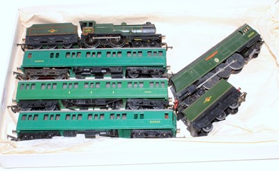 Lot 947 - Triang BR Southern Region selection, Bulleid...