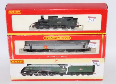 Lot 966 - 3 Hornby locomotives BR lined green class A4...