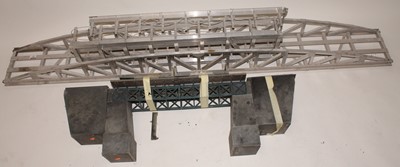 Lot 343 - 'G' scale 3-part bridge made from aluminium, 6...