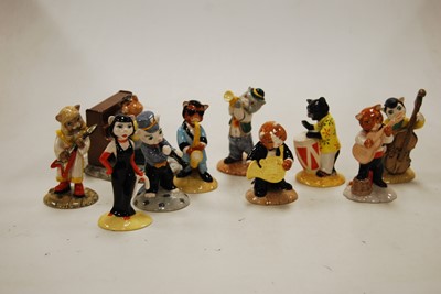 Lot 77 - A collection of Beswick pottery figures to...