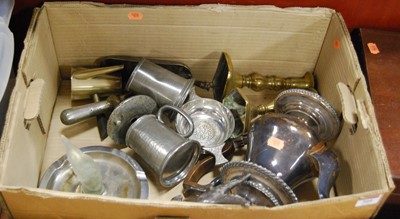 Lot 309 - A box of miscellaneous metalware to include...