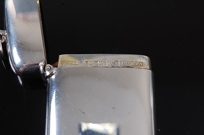 Lot 2100 - An Edwardian silver Sirus Patent vesta, of...
