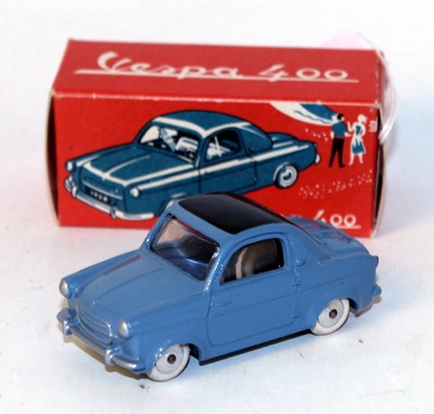 Lot 2820 - A Quiralu model of a Vesta 400 re-released...