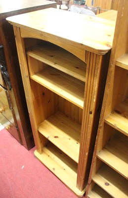 Lot 1237 - A low narrow pine bookshelf, w.66cm