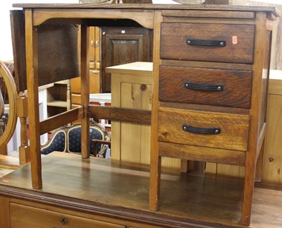 Lot 1404 - A 20th century oak students desk, w.92cm