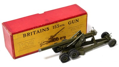 Lot 1325 - Britains No.2064 155mm Gun, green body with...