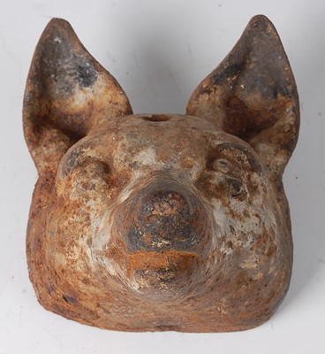 Lot 254 - An early 20th century cast iron fox mask, h.14cm