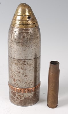 Lot 112 - A deactivated WW I pom pom artillery shell,...