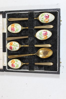 Lot 202 - A set of six gilt metal spoons, each having...