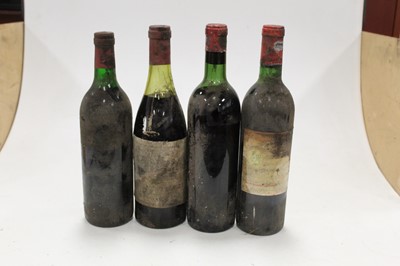 Lot 1030 - Assorted circa 1960s/70s French Château red...