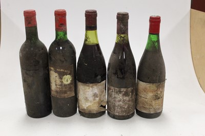 Lot 1031 - Assorted circa 1960s/70s French Château red...