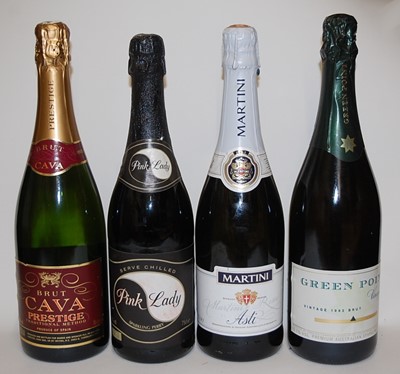 Lot 1164 - Moët & Chandon NV Brut Champagne, one bottle;...