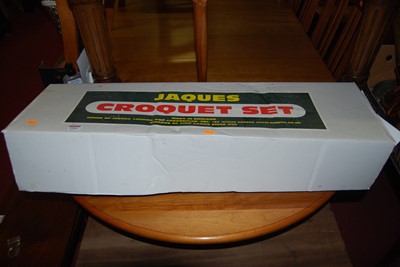 Lot 1304 - A modern boxed Jacques croquet set