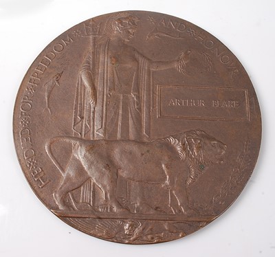 Lot 146 - A WW I bronze memorial plaque, naming Arthur...