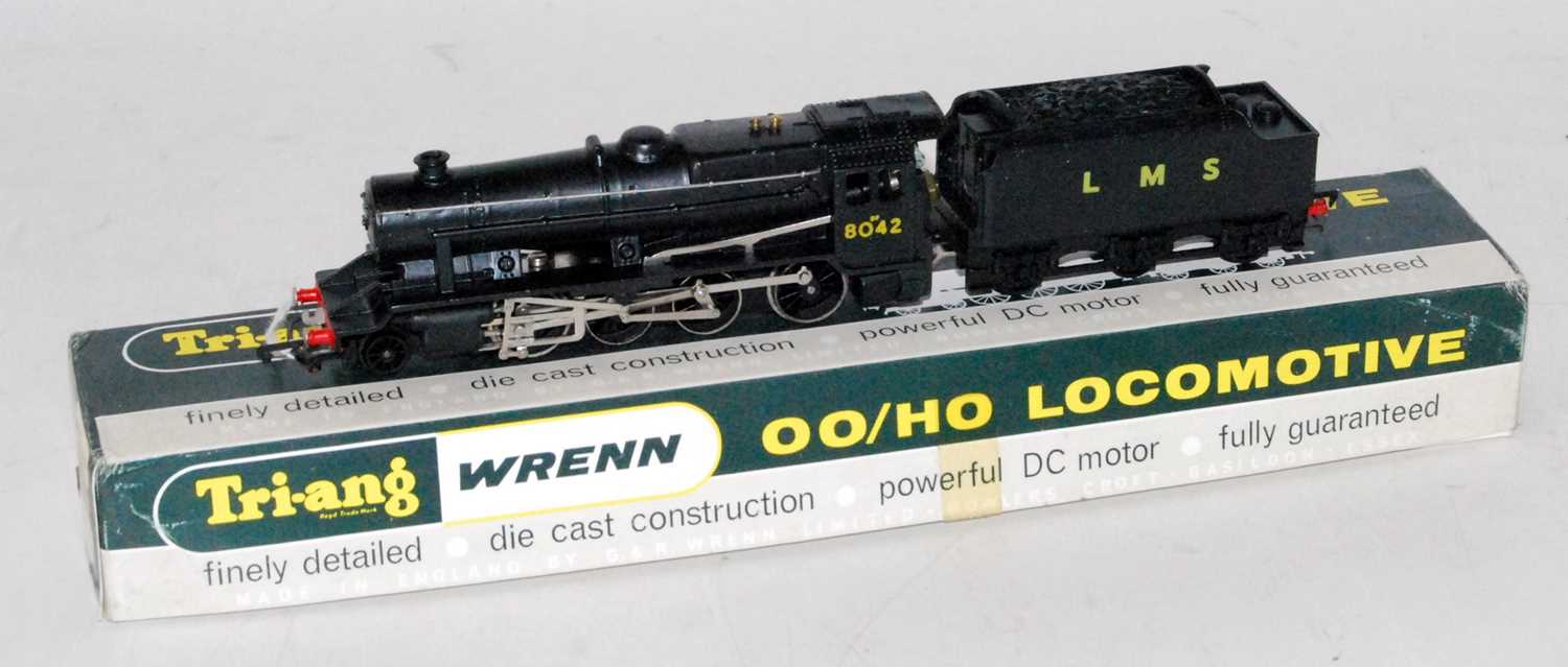 Lot 626 - W.2225 Wrenn 2-8-0 Freight loco LMS 8042,...