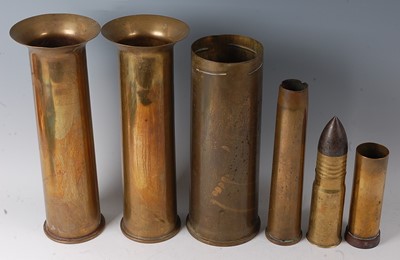 Lot 108 - A pair of WW I 12-pounder shells, each dated...