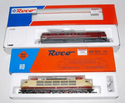 Lot 530 - A Roco H0 ref. 43704 DR maroon class BR 232 Co-...
