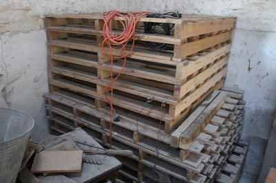 Lot 3 - Qty of Assorted Pallets
