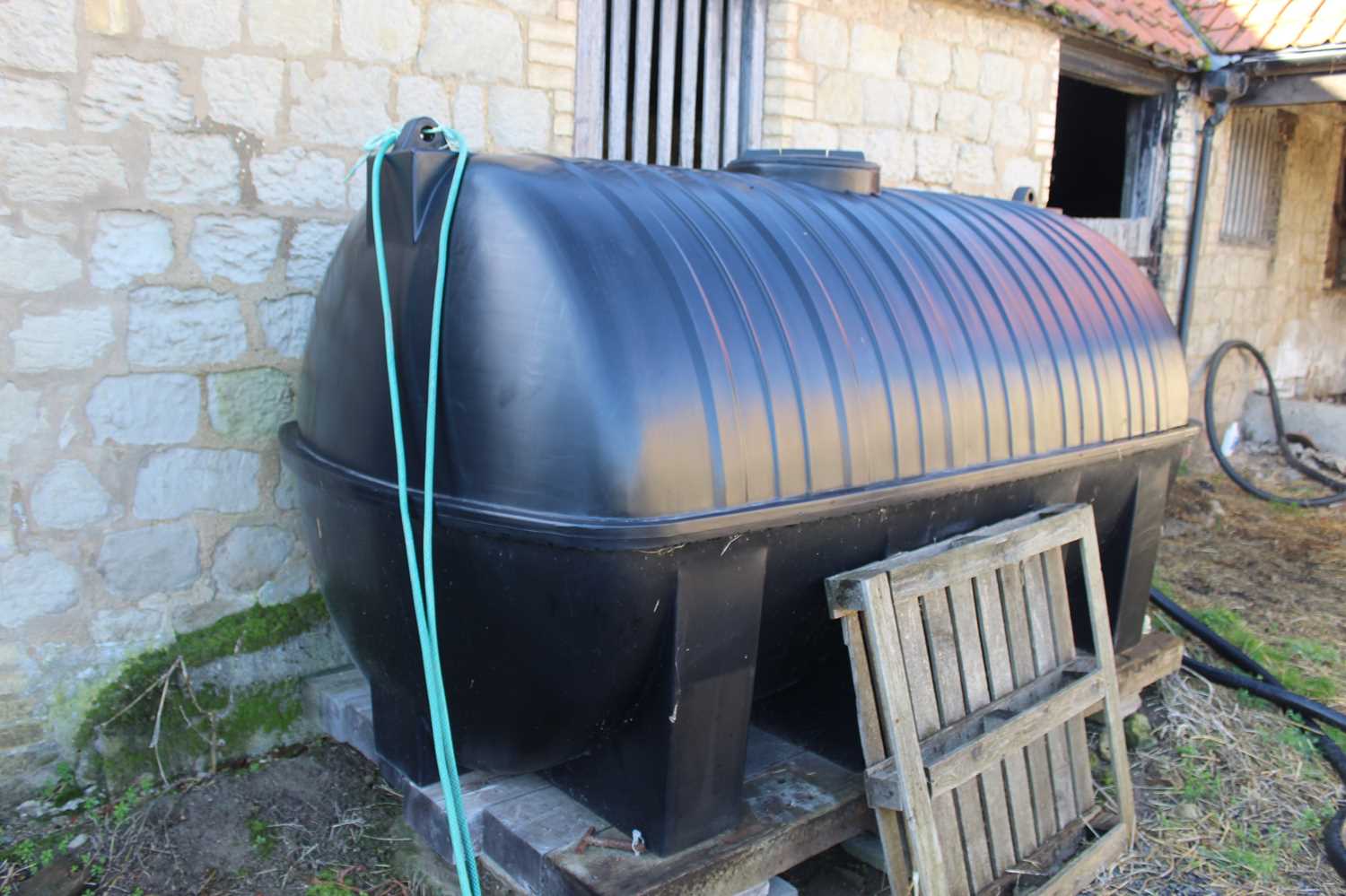 Lot 12 - 5000L Water Tank (Enduramax)