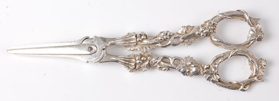 Lot 2168 - A pair of William IV silver grape scissors,...