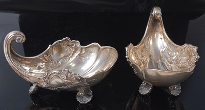 Lot 2147 - A pair of Russian silver shell shaped small...