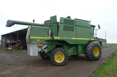 Lot 194 - John Deere CTS Combine Harvester with 25ft...