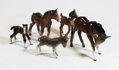 Lot 290 - A collection of three various Beswick foals;...
