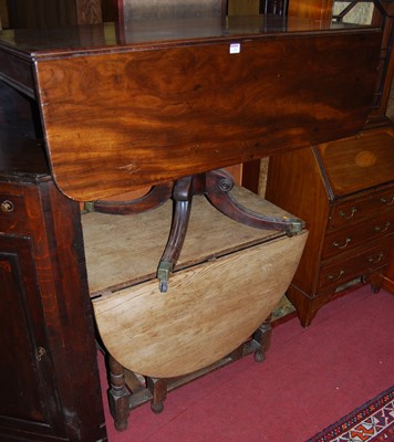 Lot 1246 - A circa 1840 mahogany round cornered drop leaf...