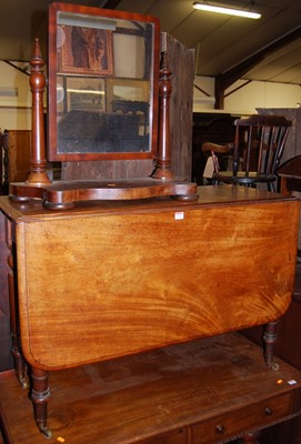 Lot 1252 - A Victorian mahogany round cornered drop leaf...