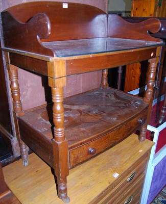 Lot 1261 - A Victorian mahogany three-quarter gallery...