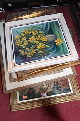 Lot 1096 - Assorted pictures, prints, contemporary...