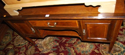 Lot 1360 - An Edwardian mahogany and satinwood...
