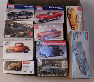Lot 1229 - Ten various boxed AMT, Revell, Monogram, and...