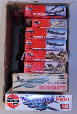 Lot 1238 - Eight various boxed mixed series Airfix and...