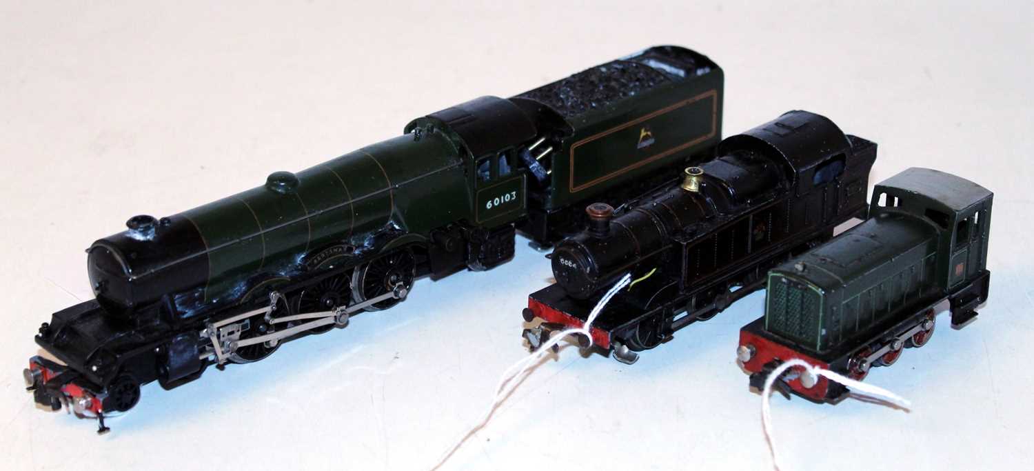 Lot 635 - Trix 3-rail H0 black GWR outline 0-6-2 tank...