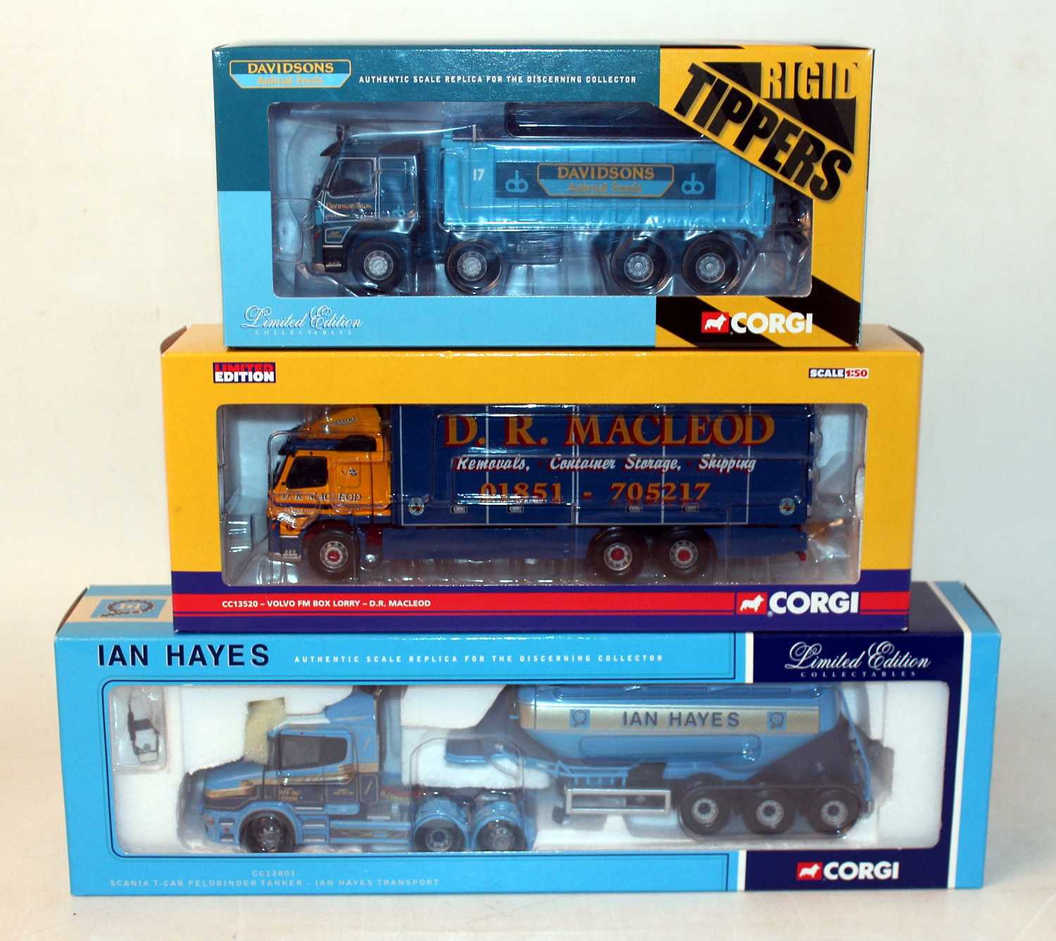 Lot 2554 - A Corgi Toys Hauliers of Renown road transport...