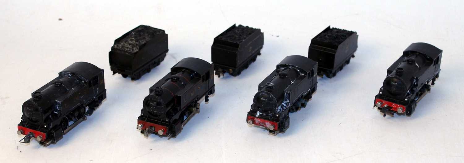 Lot 654 - Four freelance Trix Twin Railway 0-4-0 tank...